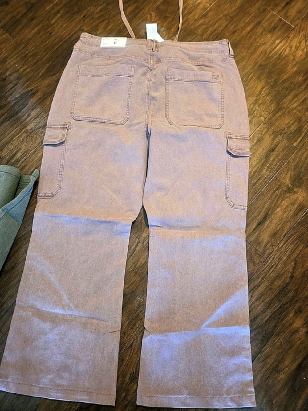 American Eagle AE Stretch Classic Bootcut Cargo Pants Sz 16 X3